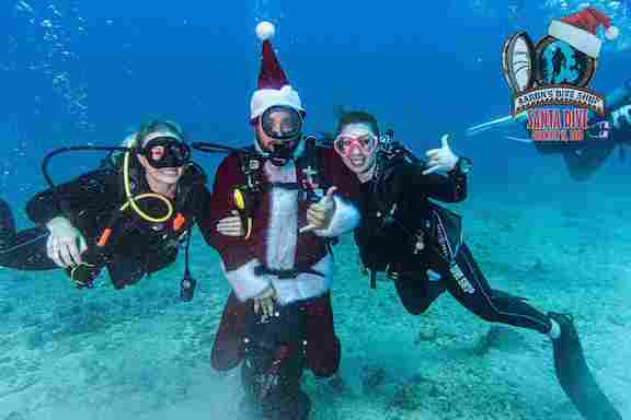 Scuba dive with Santa in Hawaii